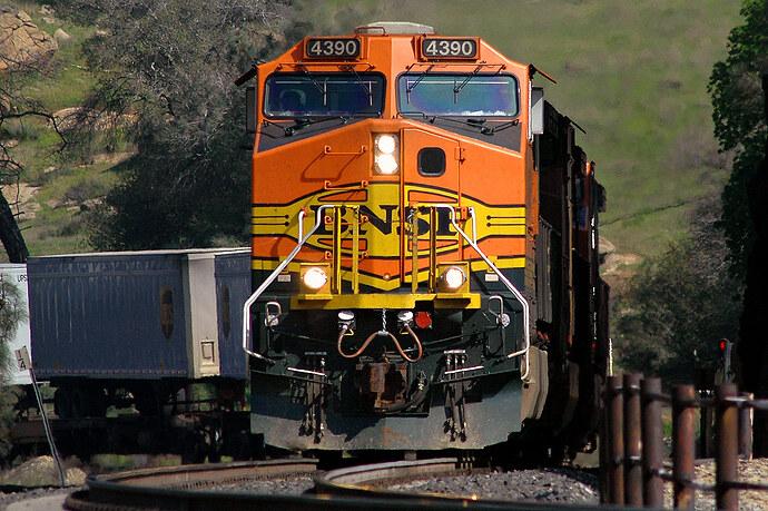 bnsf4390.jpg